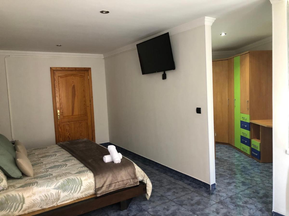 110 Square Meters, 5 Min Of All-Best Area Of Las Palmas 外观 照片